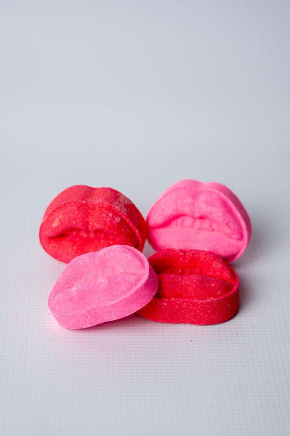 Kiss Fizz Lip Bath Bombs (Set of 2)