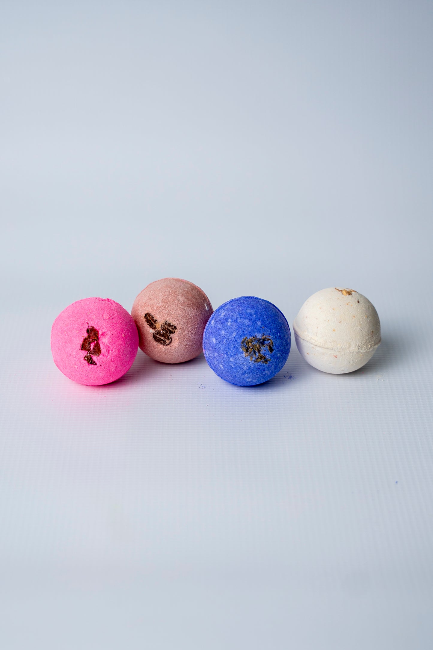 Round Topping Bath Bombs (Set of 4)