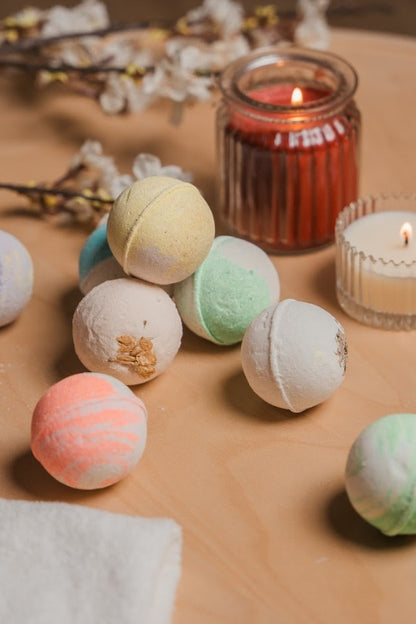 Round With Topping Bath Bombs (Set of 4)